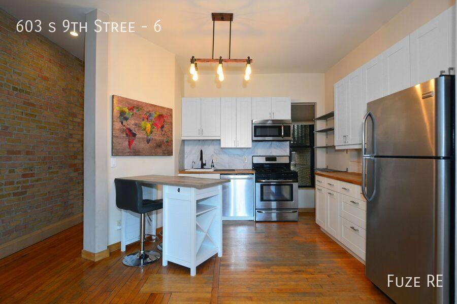 Apartment for rent at 603 S 9th Stree #6, Minneapolis, MN 55404