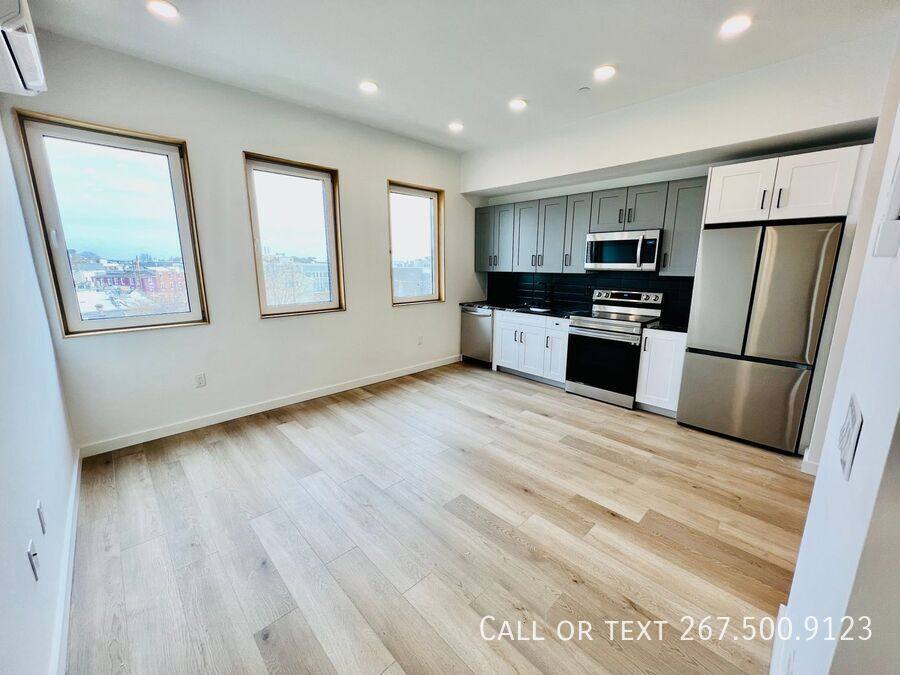 Apartment for rent at 1308-10 N Front St #10, Philadelphia, PA 19122