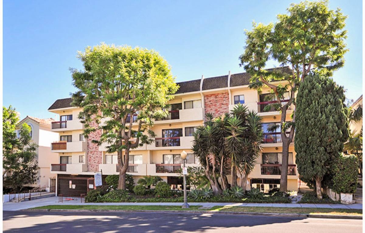 Apartment for rent at 10644 Eastborne Ave, Los Angeles, CA 90024