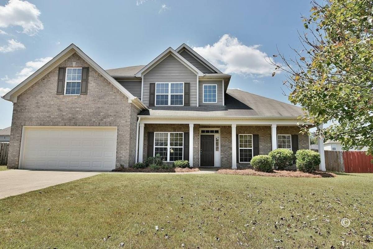 House for rent at 7915 Green Glen Dr, Midland, GA 31820