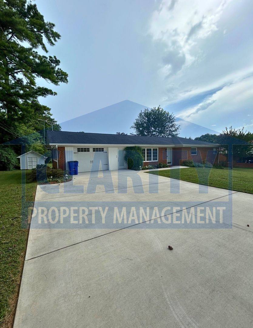 House for rent at 505 24th St NW, Cleveland, TN 37311