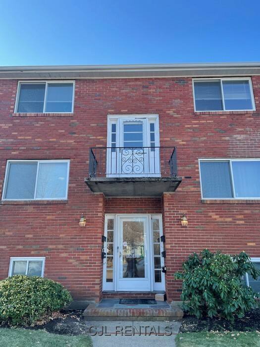 Apartment for rent at 1 Randall St #2, Waltham, MA 02453