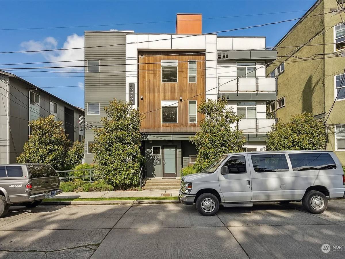 Apartment for rent at 507 22nd Ave, Seattle, WA 98122