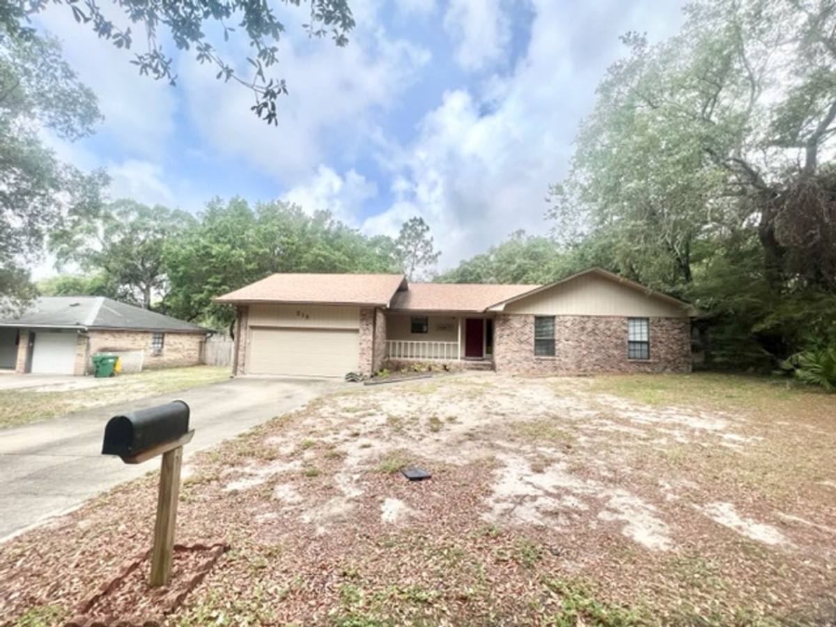 House for rent at 518 Linden Ave, Niceville, FL 32578