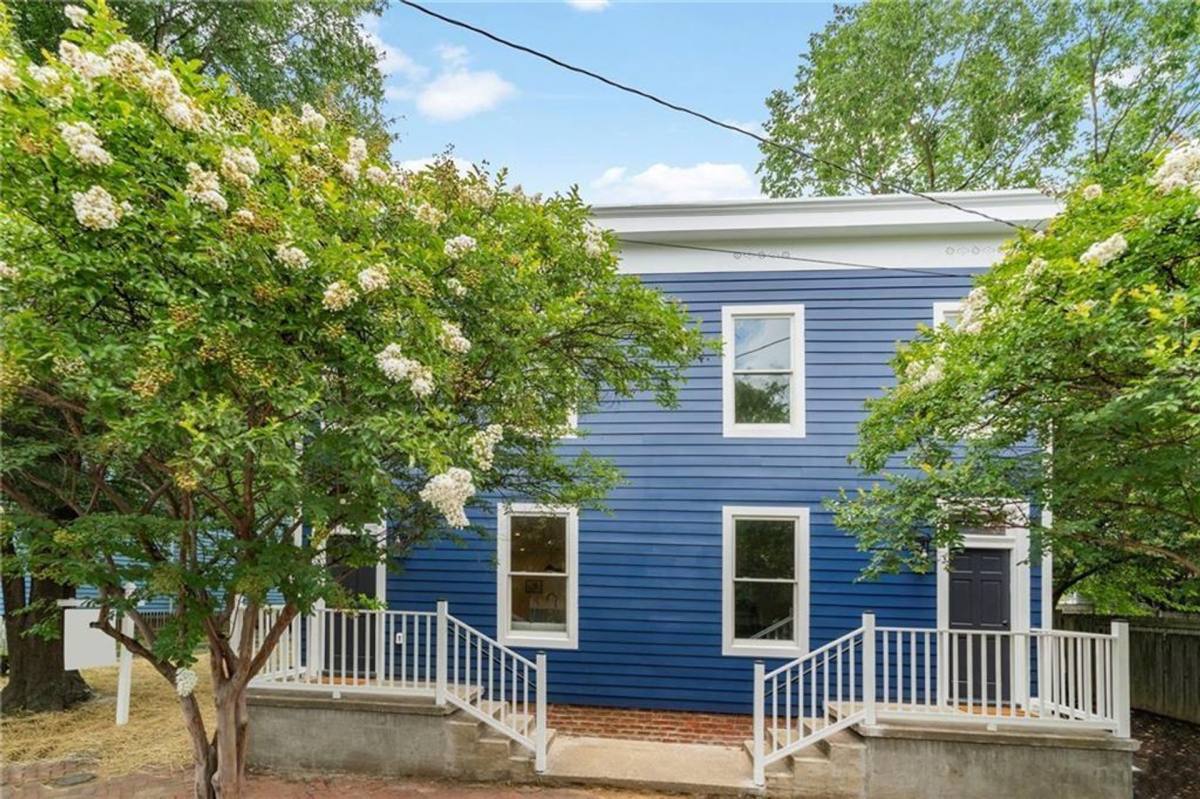 Apartment for rent at 2218 M St, Richmond, VA 23223