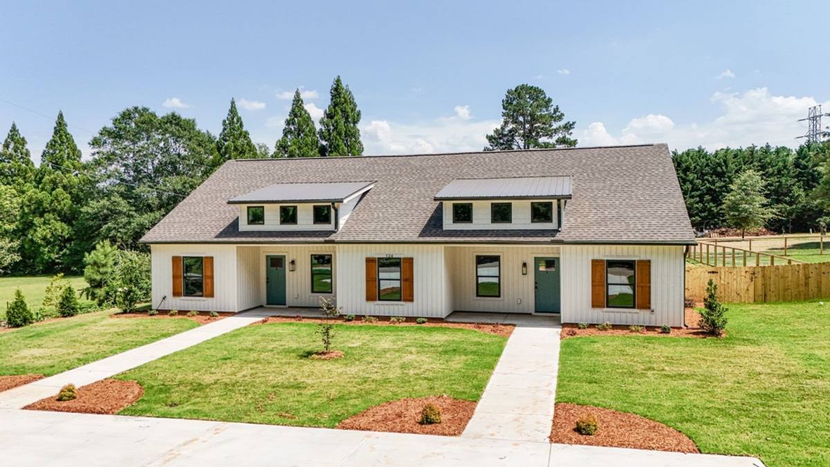 Apartment for rent at 124 Elgin Lane, Central, SC 29630