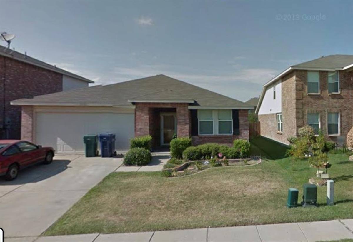 House for rent at 1118 Annie Oakley Dr, Anna, TX 75409