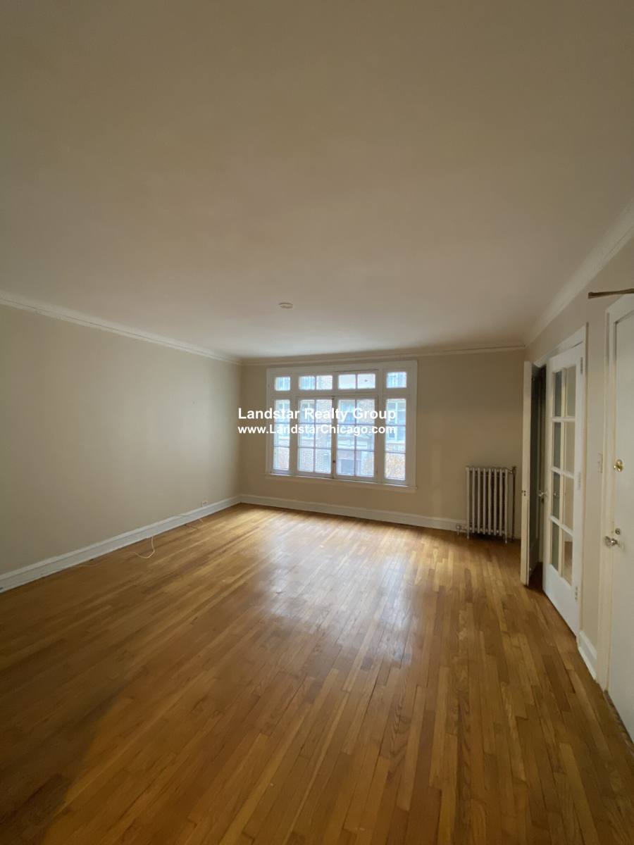 Apartment for rent at 909 Elmwood, Evanston, IL 60202