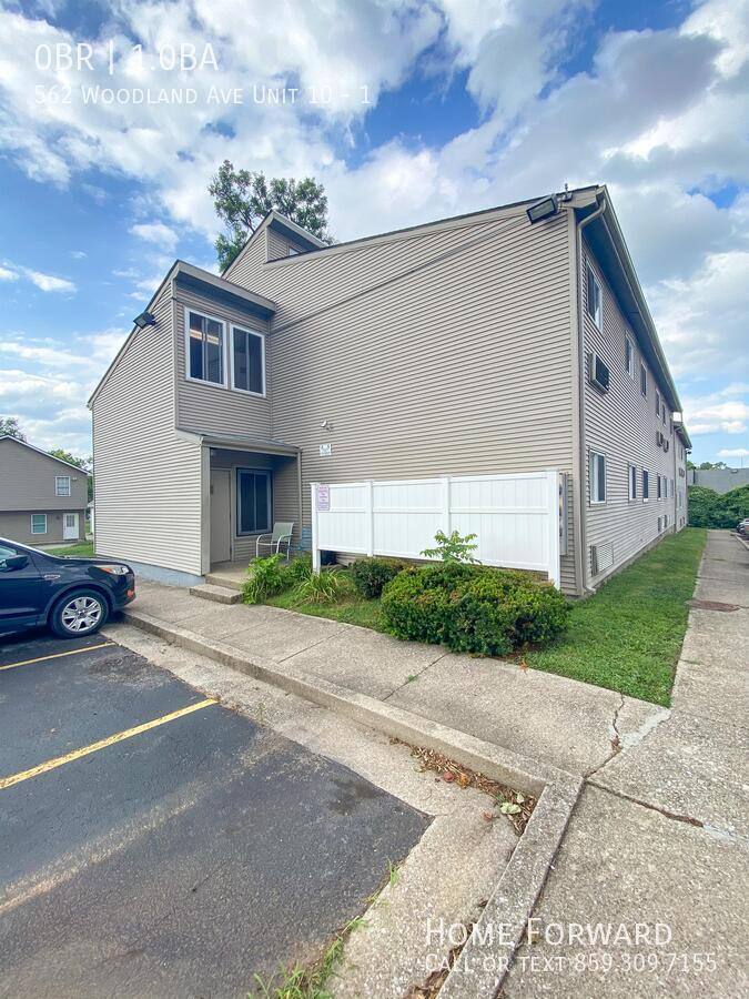 Condo for rent at 562 Woodland Ave #10, Lexington, KY 40508