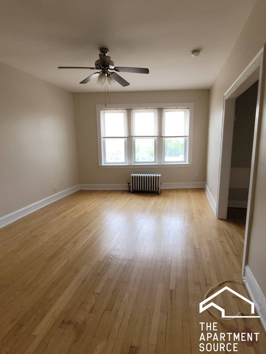 Apartment for rent at 1145 W Morse Ave #207, Chicago, IL 60626