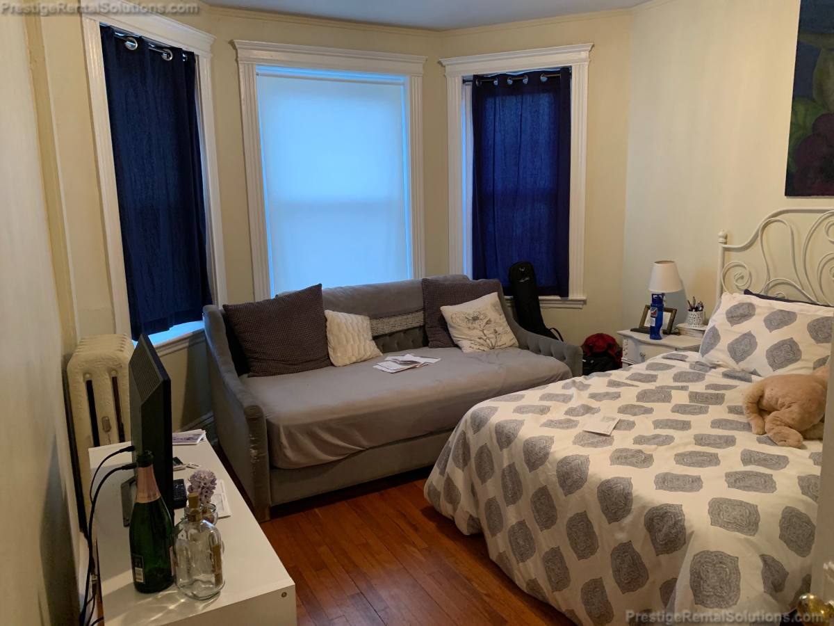 Apartment for rent at 35 Gardner St #7, Allston, MA 02134