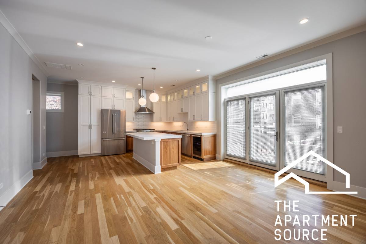 Apartment for rent at 4133 N Kenmore Ave #2E, Chicago, IL 60613