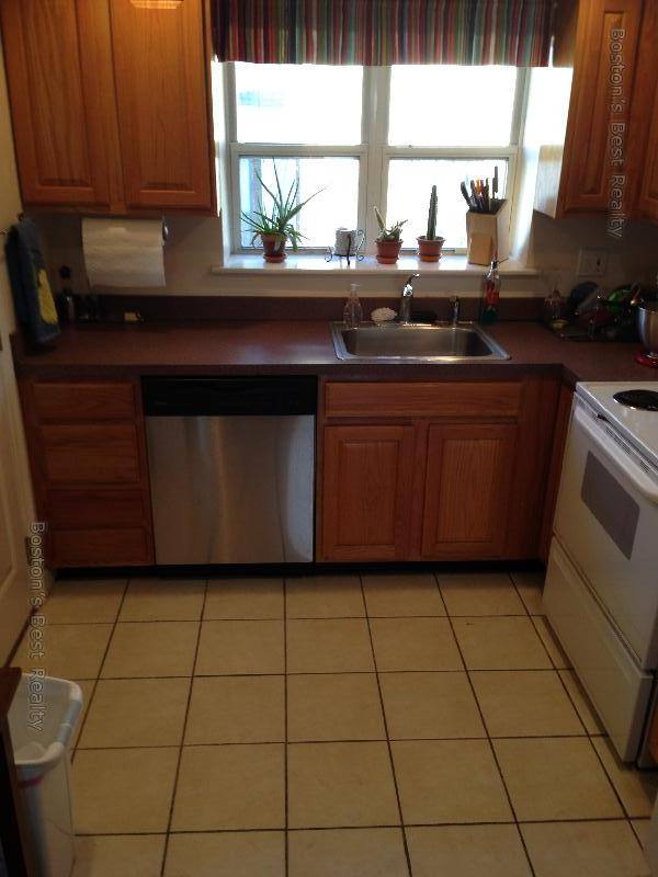Apartment for rent at 305 Summit Ave #2, Brighton, MA 02135