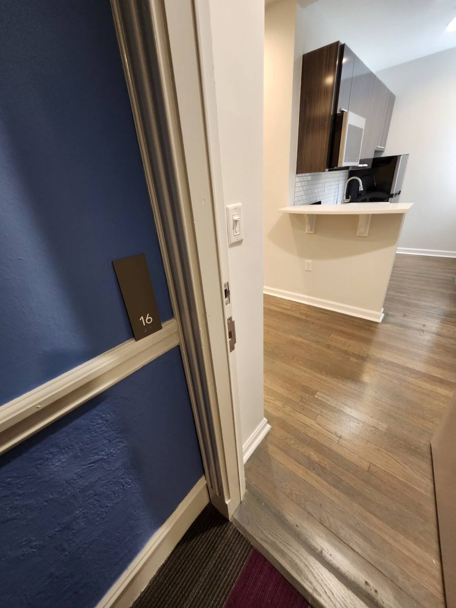 11 Peterborough St #16, Boston, MA 02215