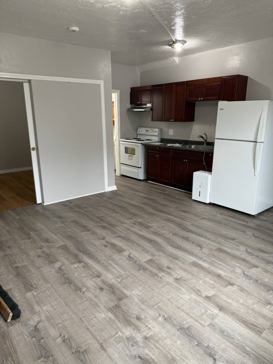 Apartment for rent at 141 Hollis St #4, Framingham, MA 01702