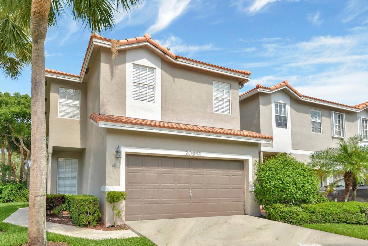 Townhouse for rent at 20951 Via Jasmine #4, Boca Raton, FL 33428
