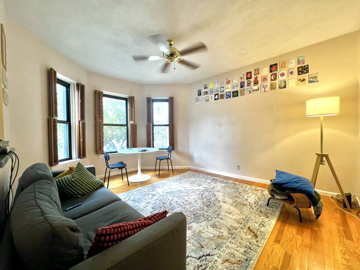 Condo for rent at 1427 Commonwealth #202, Brookline, MA 02446