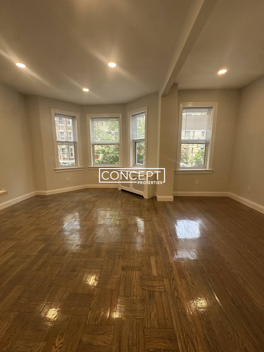 Apartment for rent at 32A Queensberry St #1, Boston, MA 02215