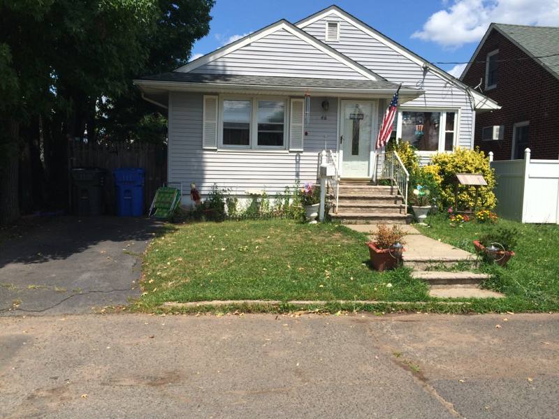 House for rent at 46 Wright St, Iselin, NJ 08830