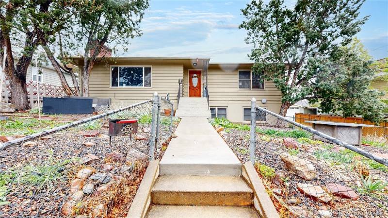 Apartment for rent at 415 Alpine Ave, Boulder, CO 80302