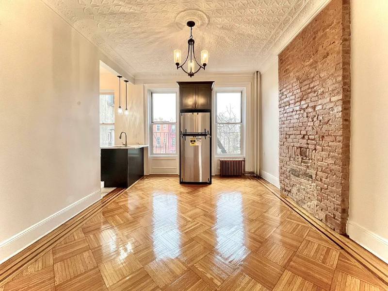 Apartment for rent at 269 Carroll St #3, Brooklyn, NY 11231