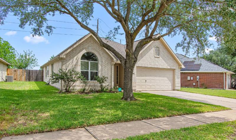 House for rent at 20314 Pomegranate Lane, Katy, TX 77449