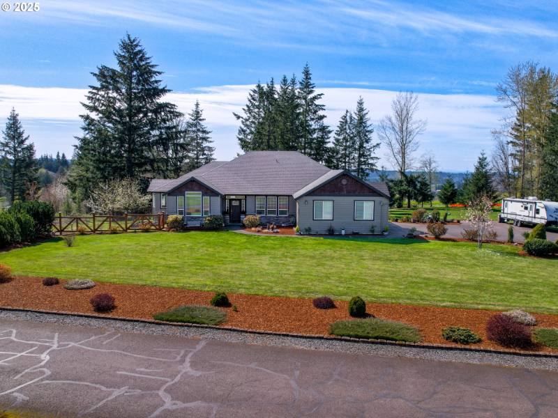 House for rent at 29681 SE Sunview Lane, Estacada, OR 97023