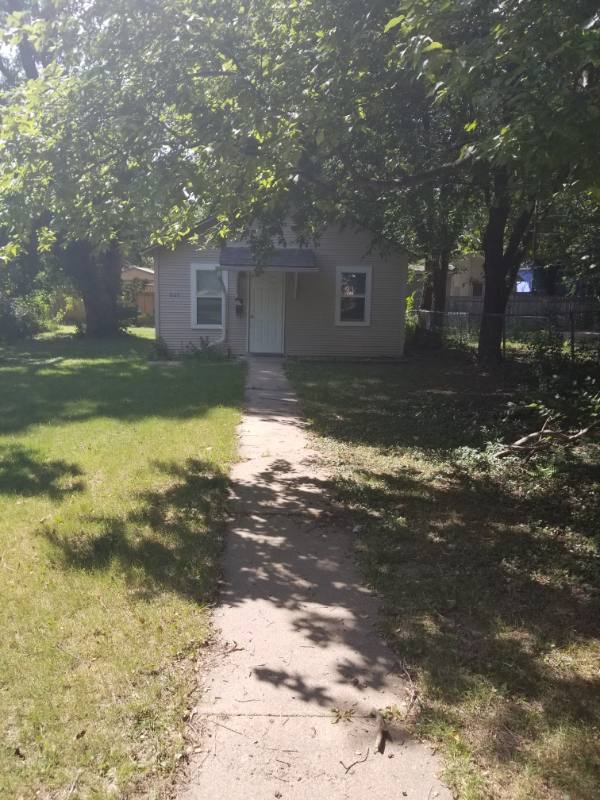 House for rent at 327 S Rutan, Wichita, KS 67218