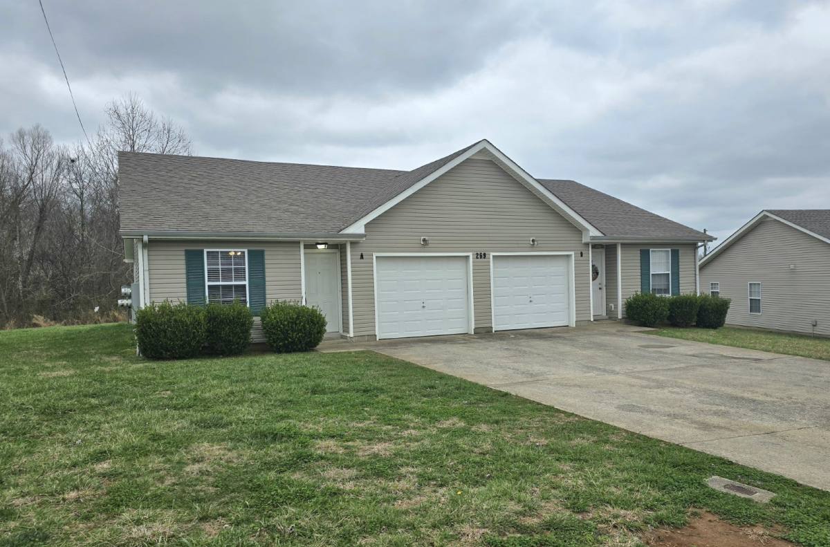 Townhouse for rent at 269A Executive Ave, Clarksville, TN 37042