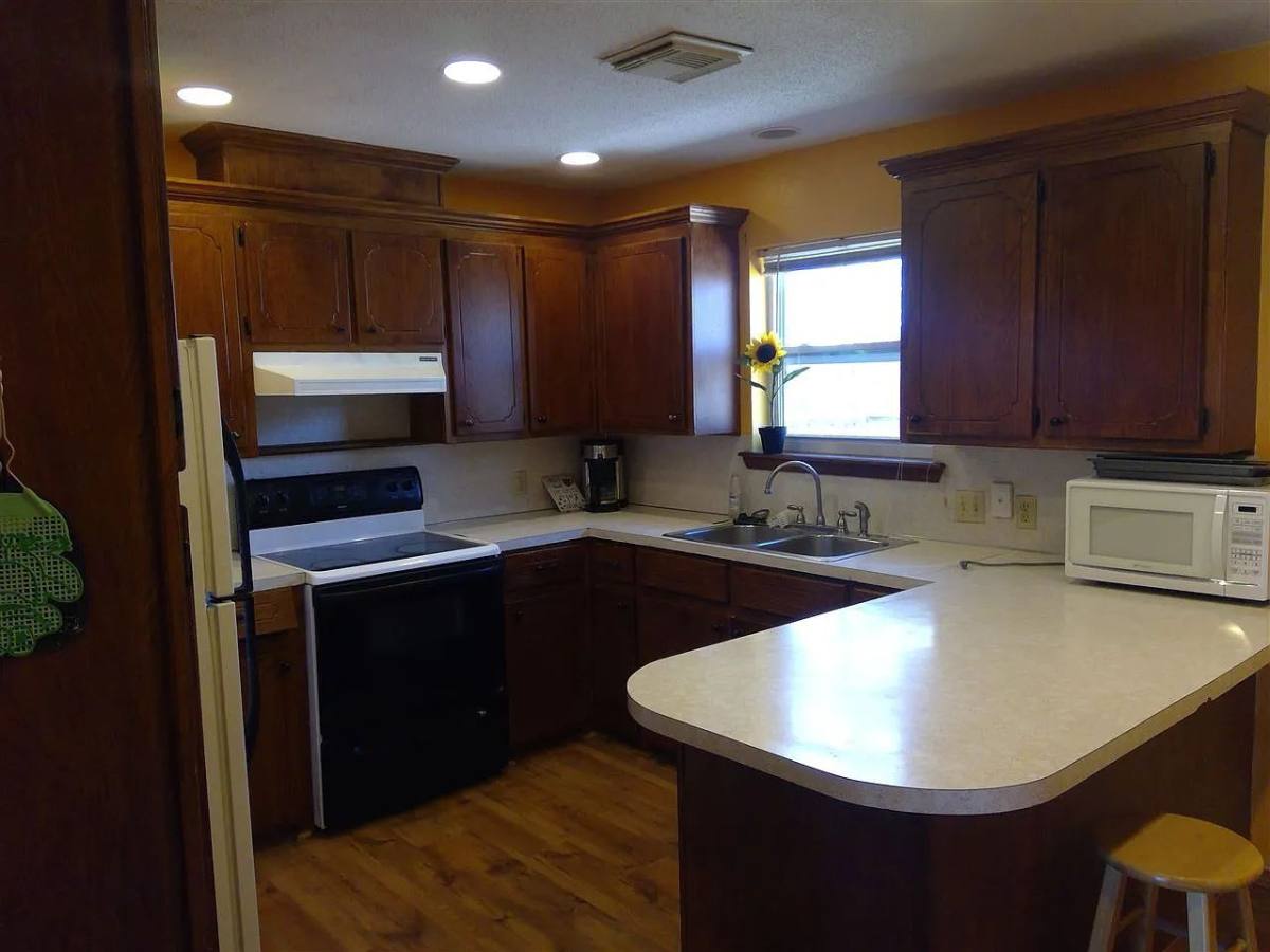 House for rent at 3323 Edgewater Dr, Woodward, OK 73801