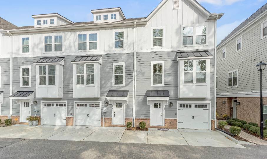 Townhouse for rent at 432 Westport St, Norfolk, VA 23505