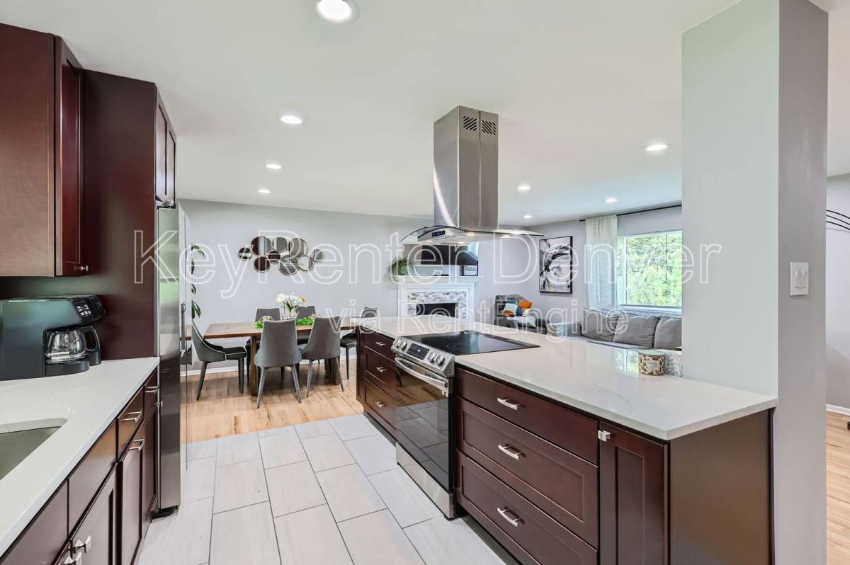 House for rent at 683 Dawson St, Aurora, CO 80011