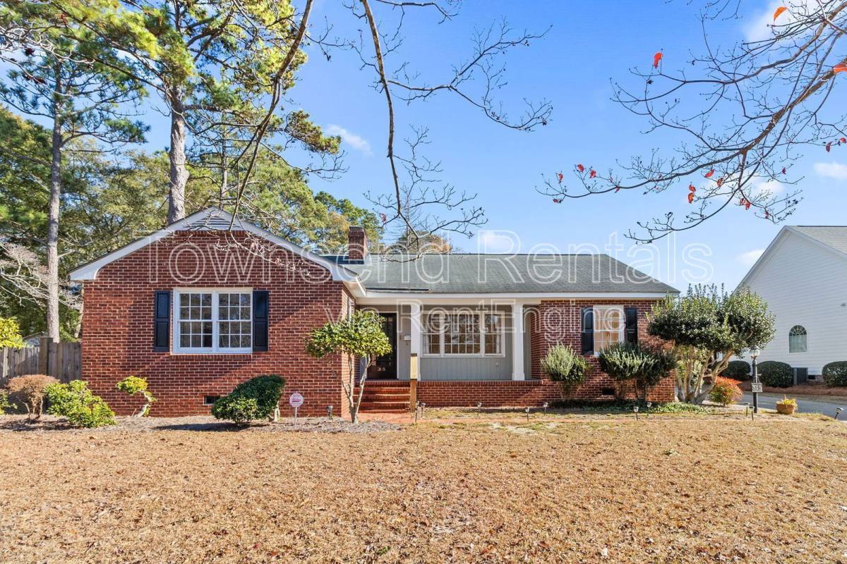House for rent at 315 Fairfield Rd, Fayetteville, NC 28303