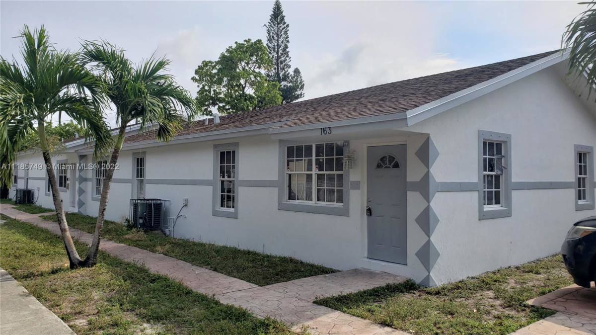 House for rent at 161 NW 59th St #163, Miami, FL 33127