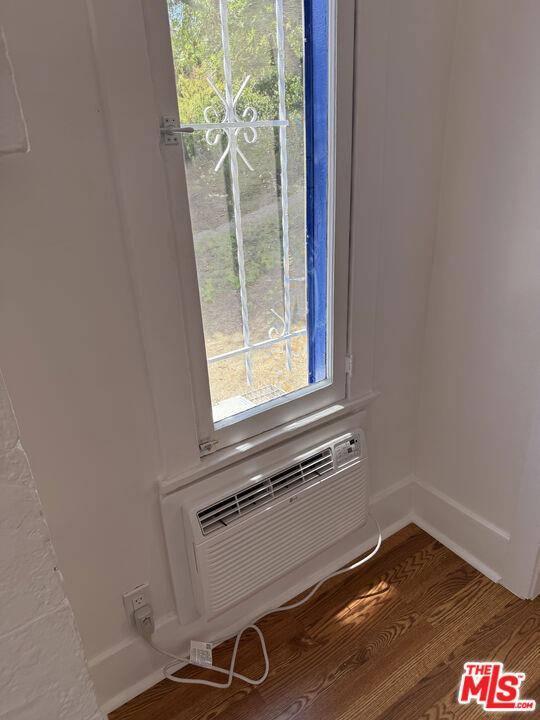 House for rent at 2565 Glen Green St, Los Angeles, CA 90068
