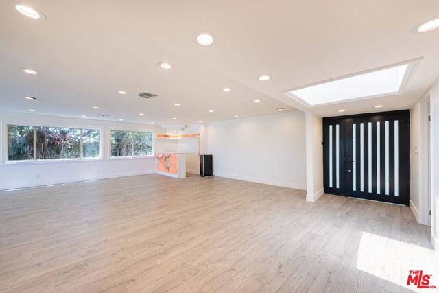 House for rent at 3650 Sapphire Dr, Encino, CA 91436