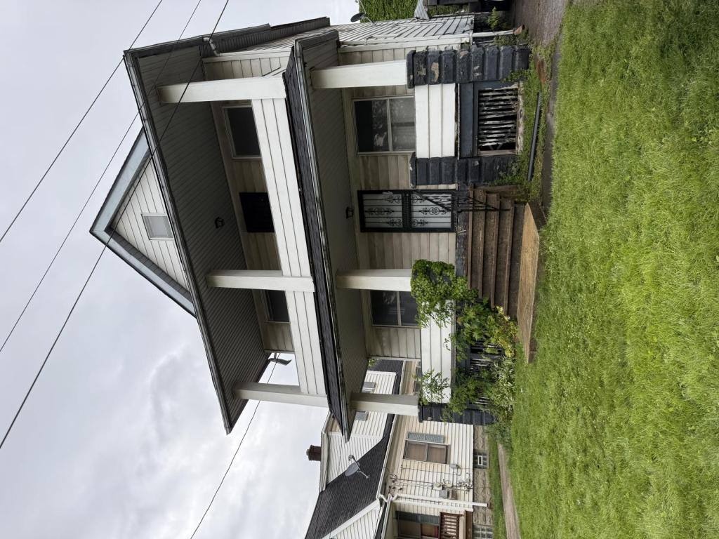 House for rent at 4111 E 59th St, Cleveland, OH 44127