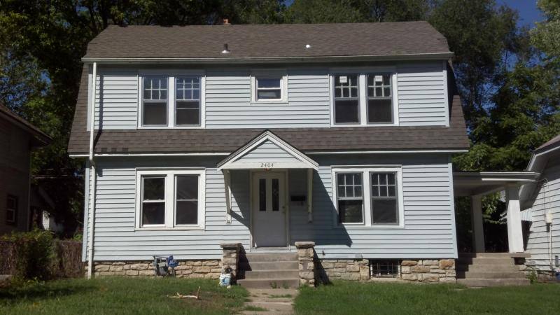 House for rent at 2404 E 69 Terrace, Kansas City, MO 64132