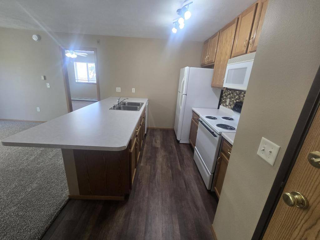 Apartment for rent at 4121 W Newcomb Dr #202, Sioux Falls, SD 57106