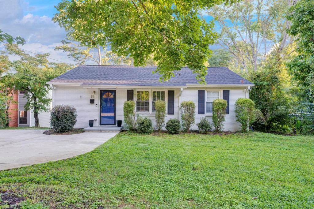 House for rent at 911 Mills St, Raleigh, NC 27608