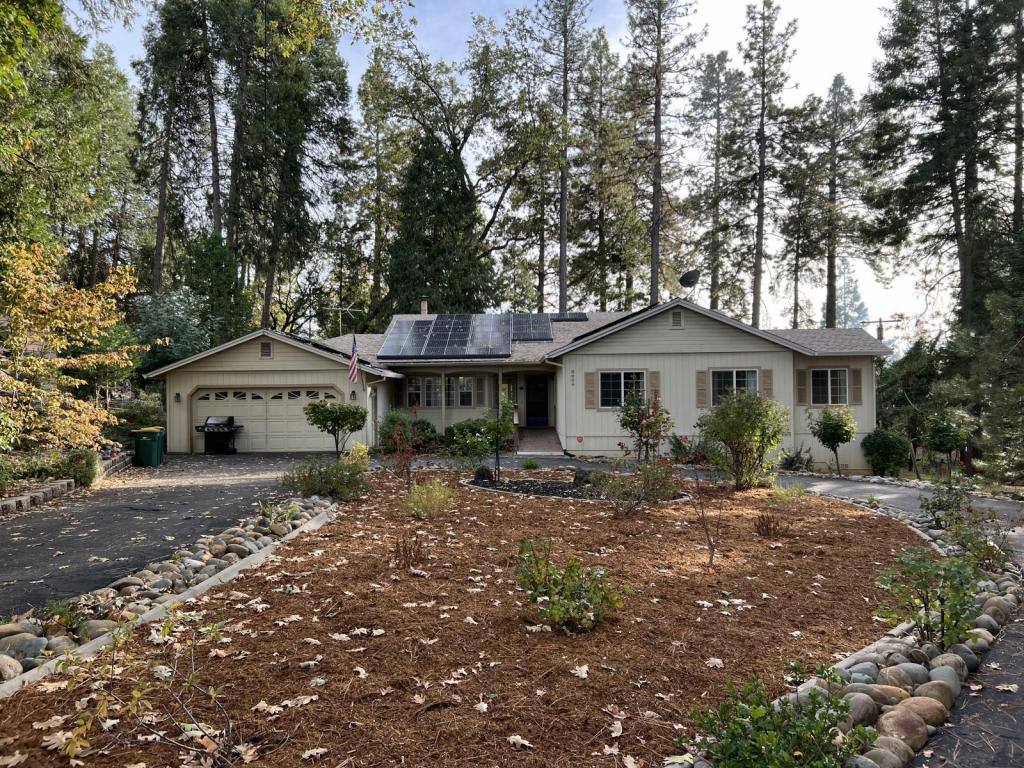 House for rent at 3086 Carson Rd, Placerville, CA 95667