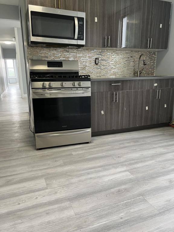 Apartment for rent at 32 Van Cortlandt Park Ave, Yonkers, NY 10701