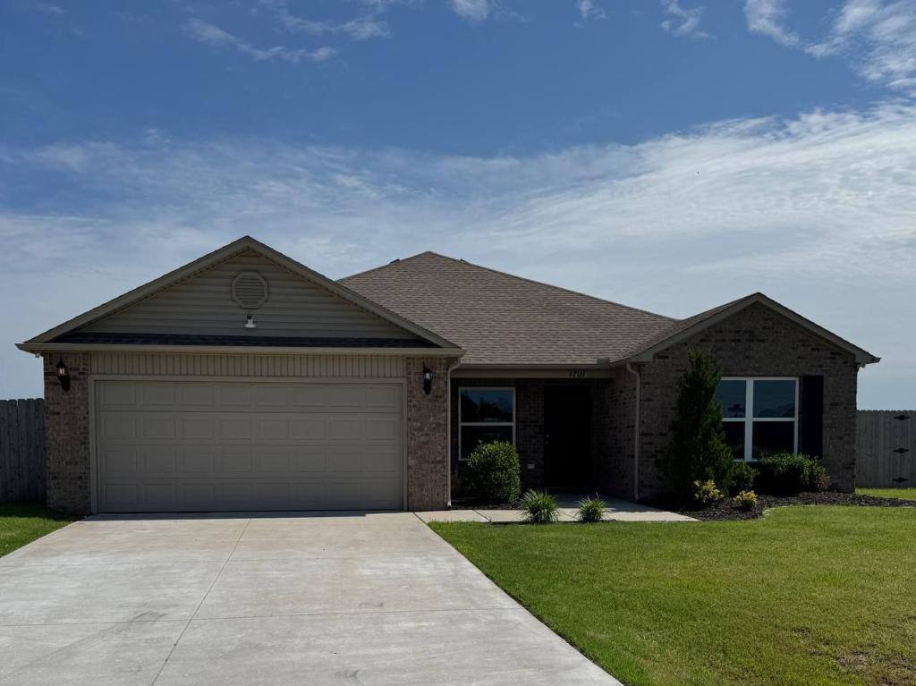 House for rent at 42161 Max Henry Dr, Shawnee, OK 74804