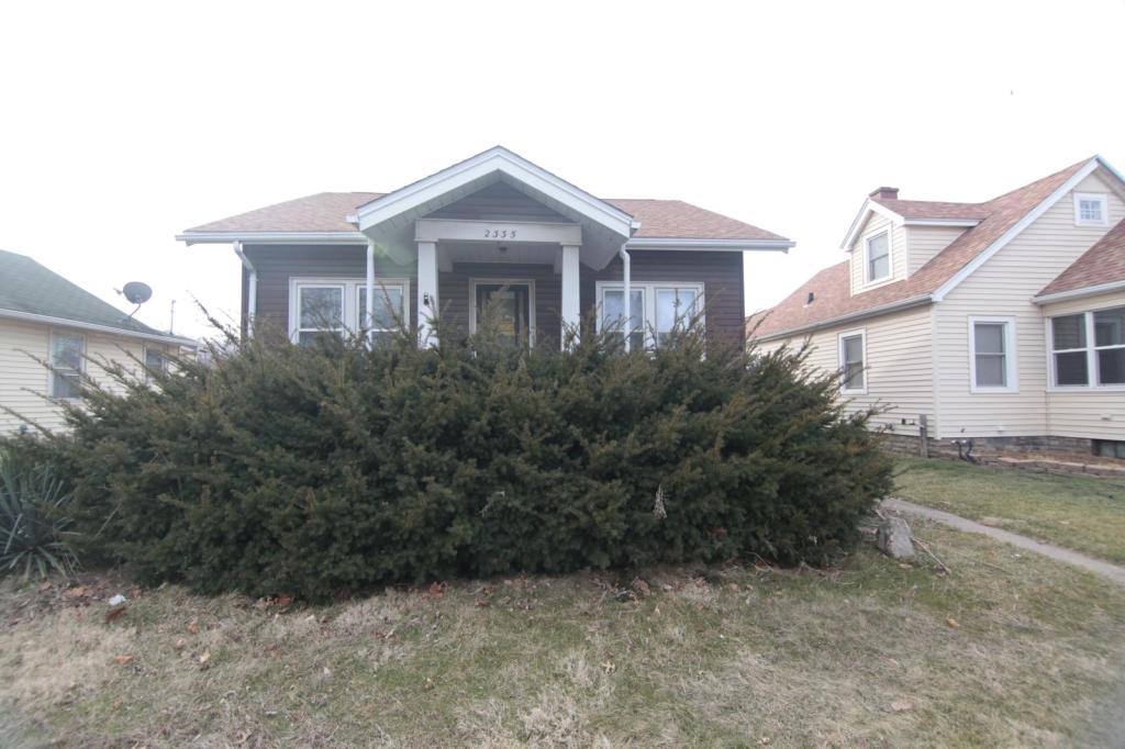 House for rent at 2335 31st St, Moline, IL 61265