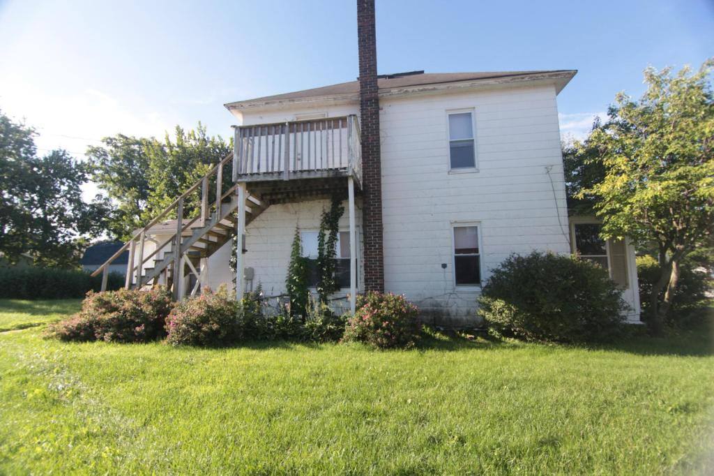 1802 13th St, Aledo, IL 61231