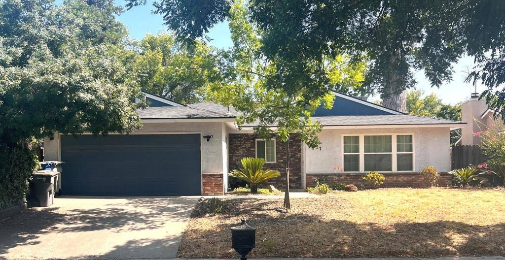 House for rent at 4627 W Holland Ave, Fresno, CA 93722