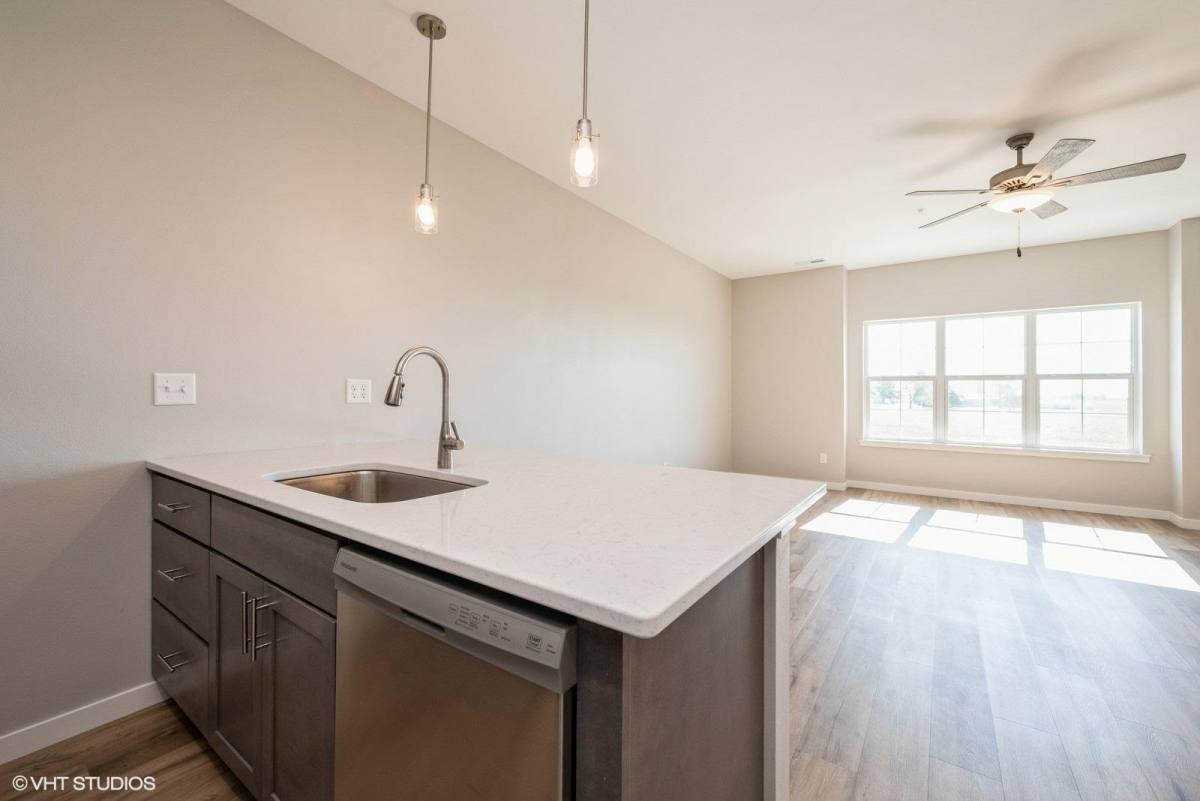 Townhouse for rent at 2813 Rookwood Lane, Marion, IA 52302