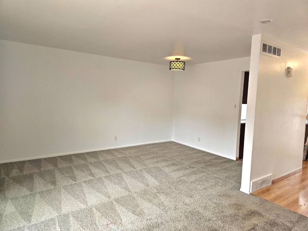 Townhouse for rent at 392 E 116th Ave #392, Denver, CO 80233