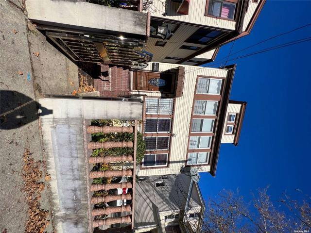 Apartment for rent at 94-25 54 Ave #2, Elmhurst, NY 11373