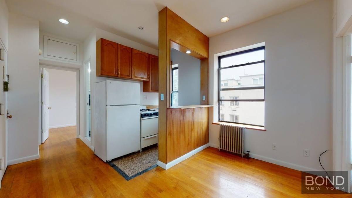 Apartment for rent at 214 First Ave #23, New York, NY 10003